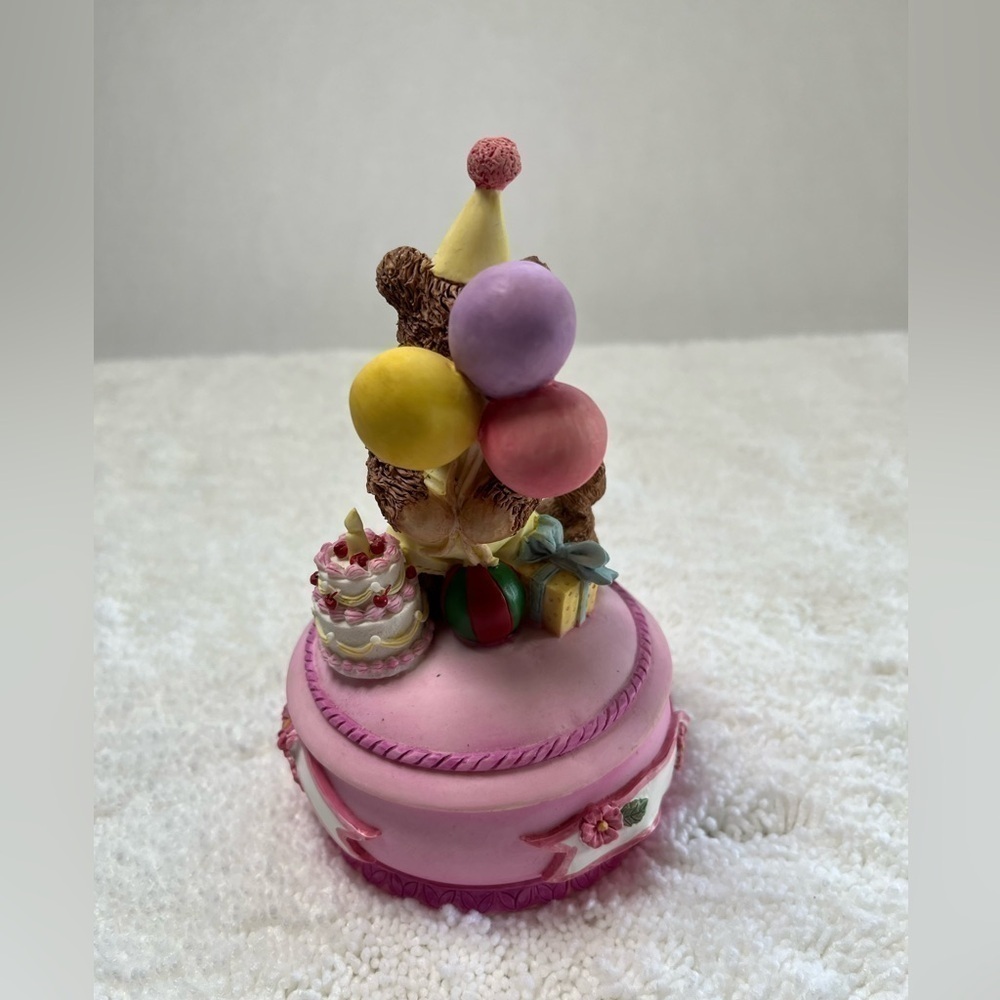 Heritage House Limited Edition Playful Teddy Bears-Birthday Surprise - Picture 4 of 7